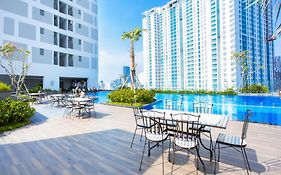 Aloha Saigon Apartment - Rivergate Residence